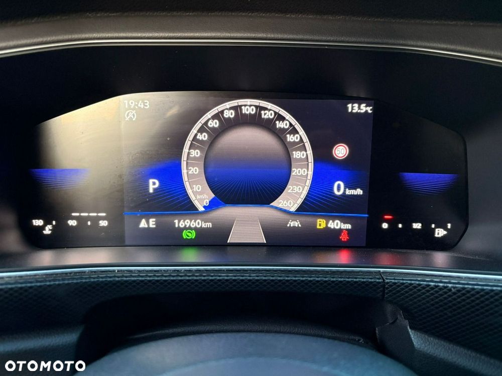 Volkswagen T-Cross - 11