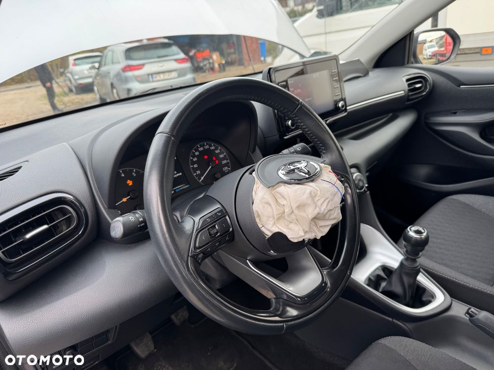 Toyota Yaris 1.5 Comfort - 9