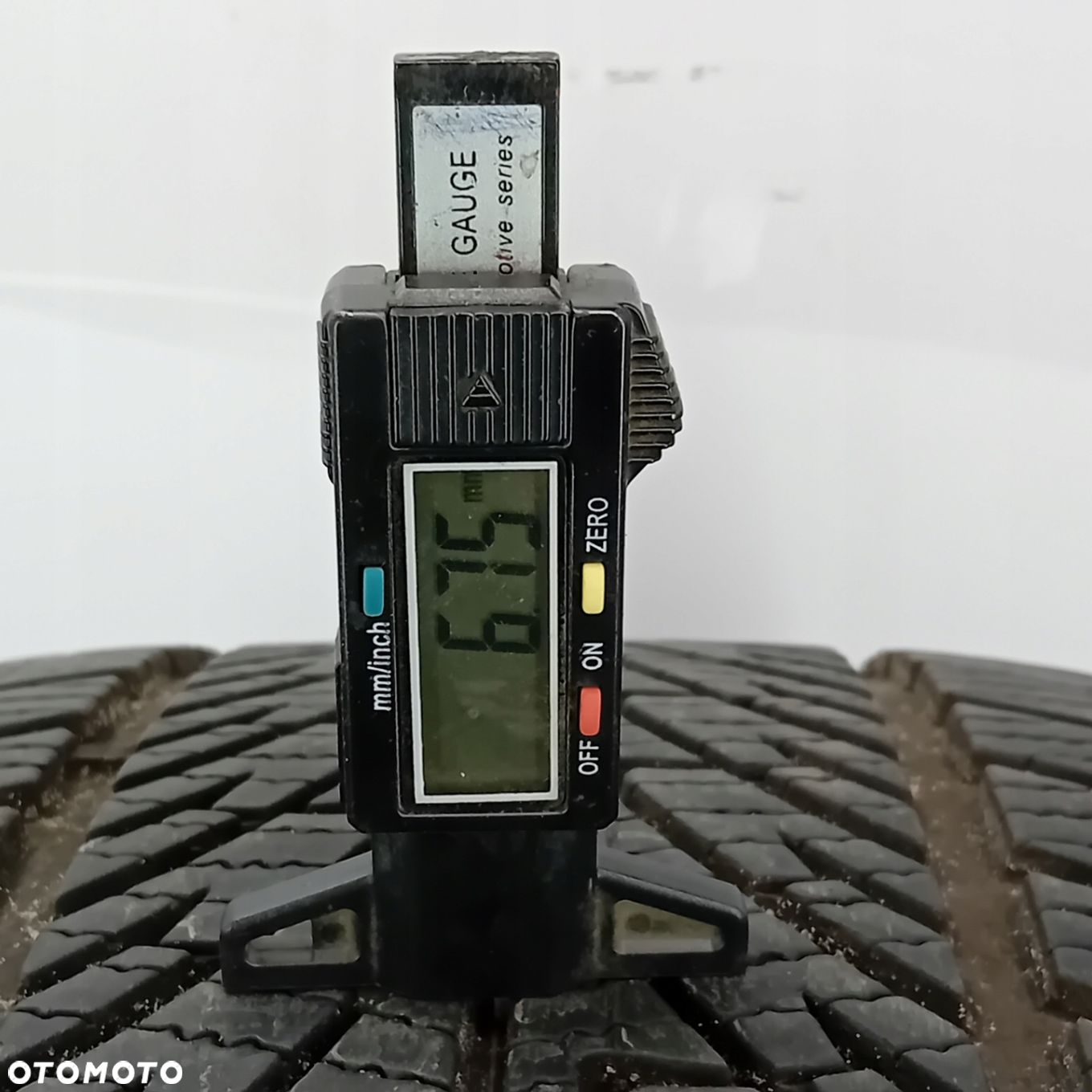 2x 285/45R20 opony zimowe Goodyear Ultragrip 8 Performance AO 6mm 81187 - 4