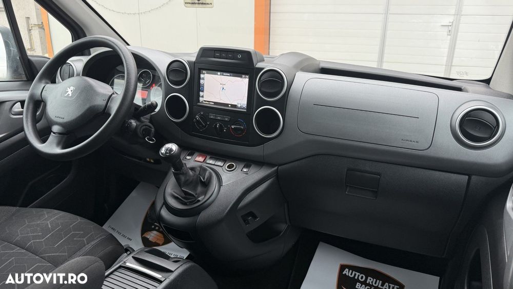 Peugeot Partner - 13