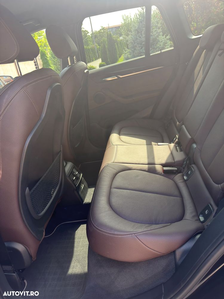 BMW X1 - 11