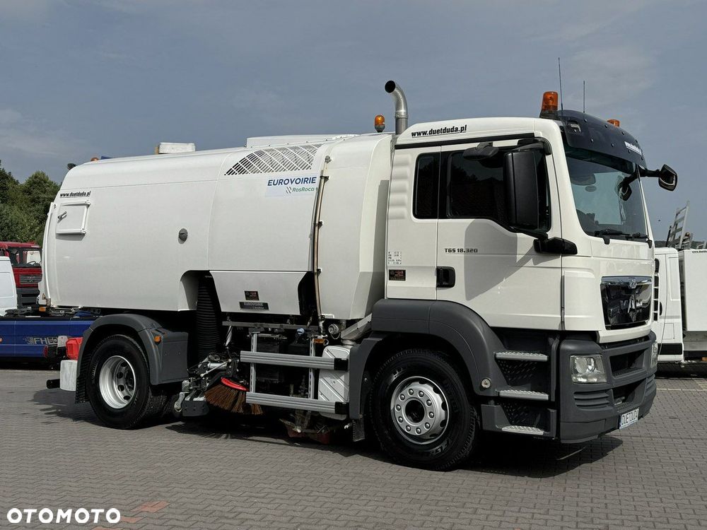 MAN TGS 18.320 E5 BUCHER OPTIFANT 8000 Zamiatarka Uliczna Euro 6 - 4