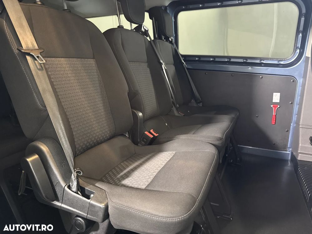 Ford Transit Custom - 13