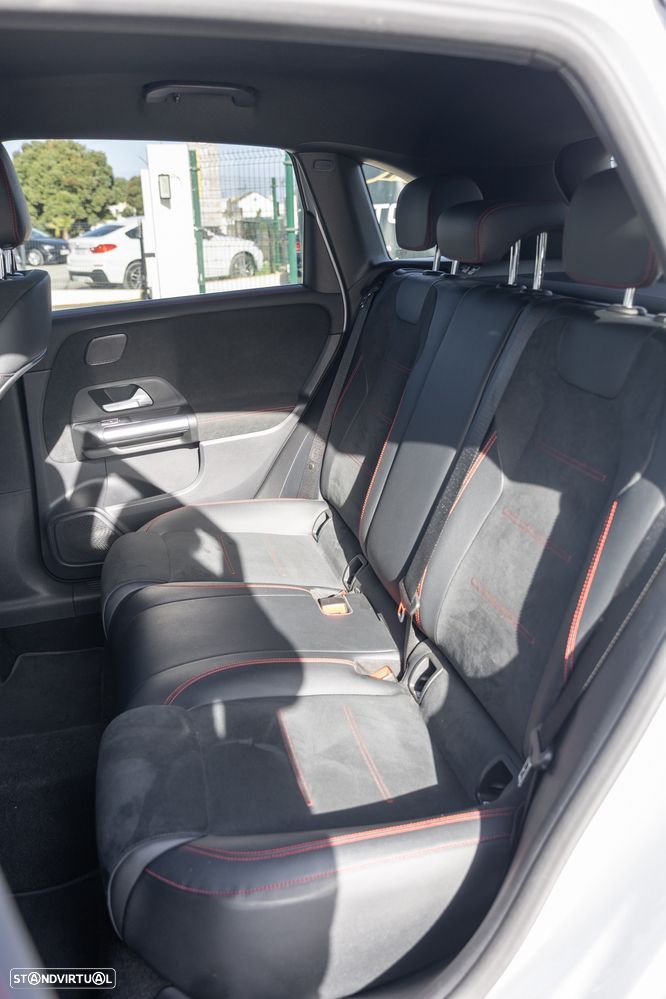 Mercedes-Benz B 200 d 8G-DCT AMG Line - 21