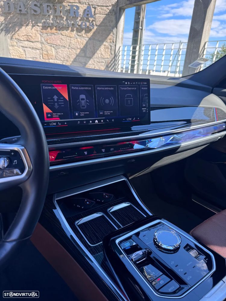 BMW i7 xDrive60 Pack Desportivo M Pro - 26