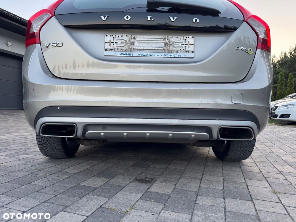 Volvo V60 D2 Edition - 11