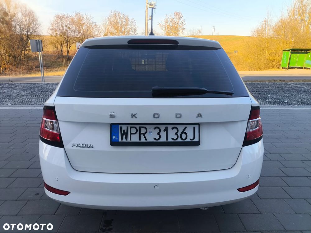 Skoda Fabia 1.0 TSI Ambition - 7