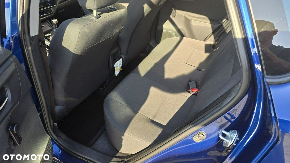 Toyota Auris - 11
