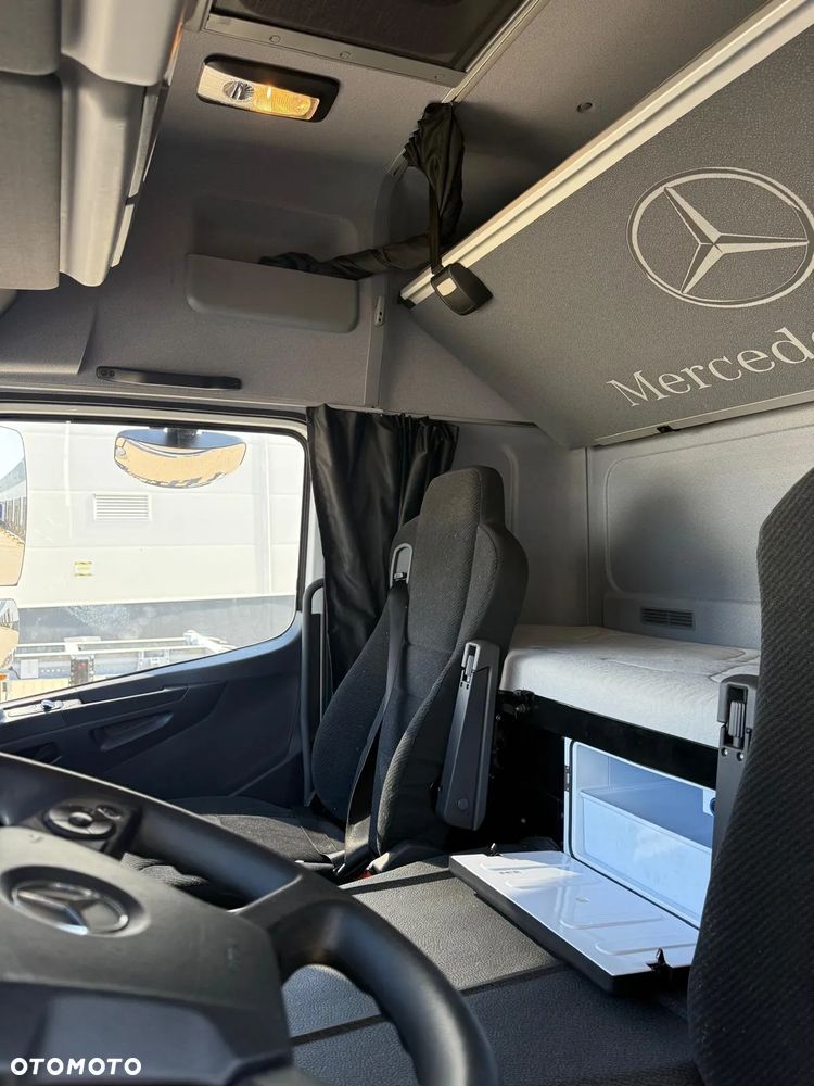 Mercedes-Benz ATEGO - 7