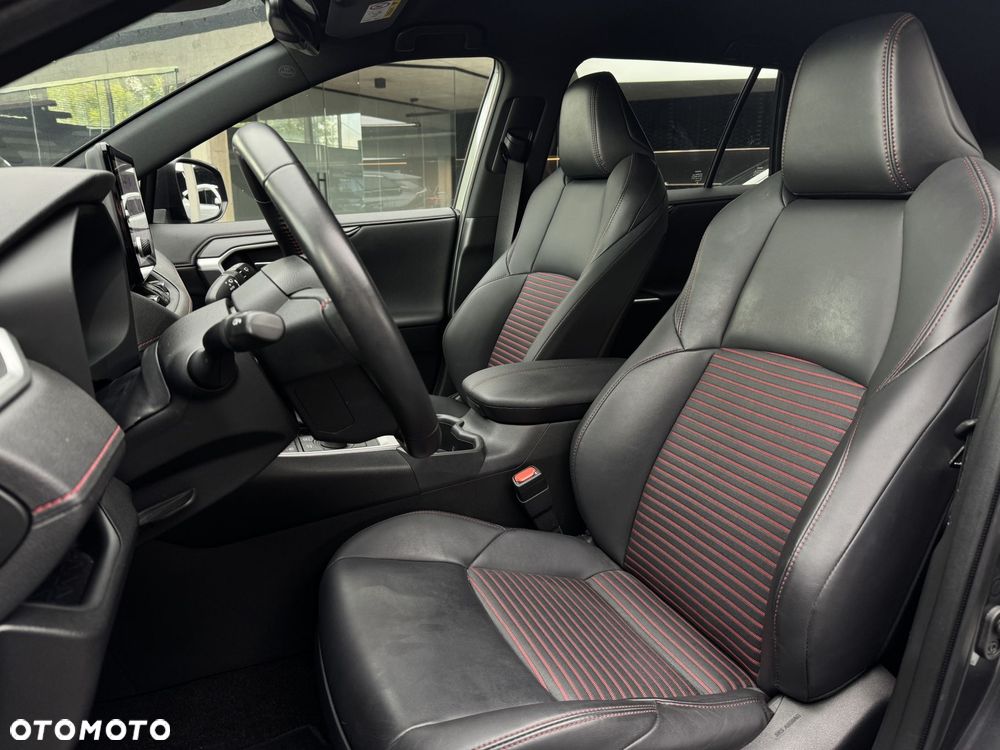 Toyota RAV4 - 12