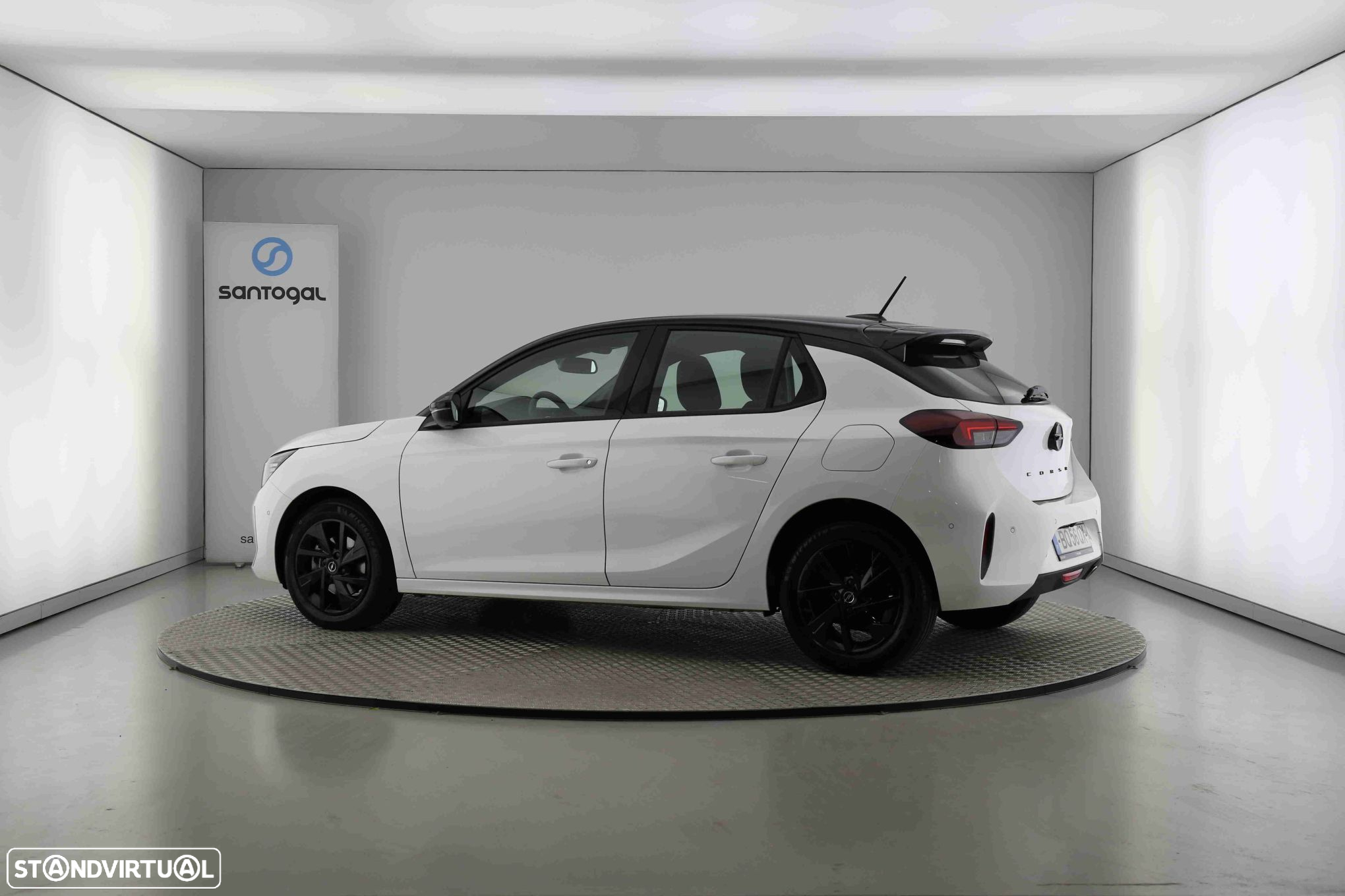 Opel Corsa 1.2 T GS - 5