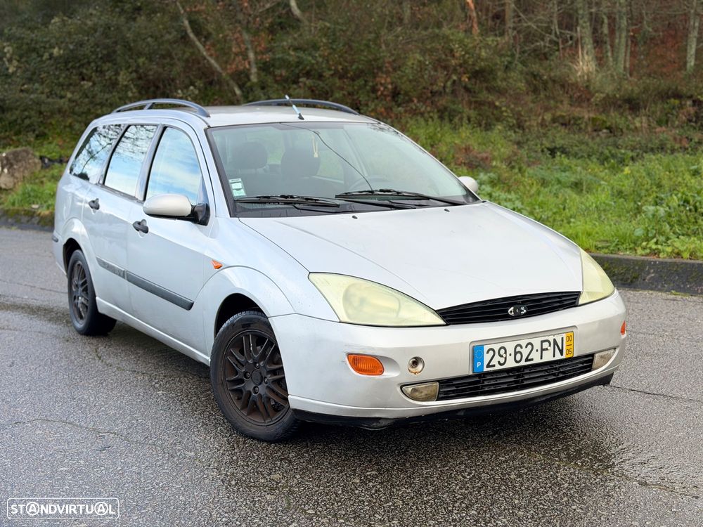 Ford Focus SW 1.4 Ambiente - 1