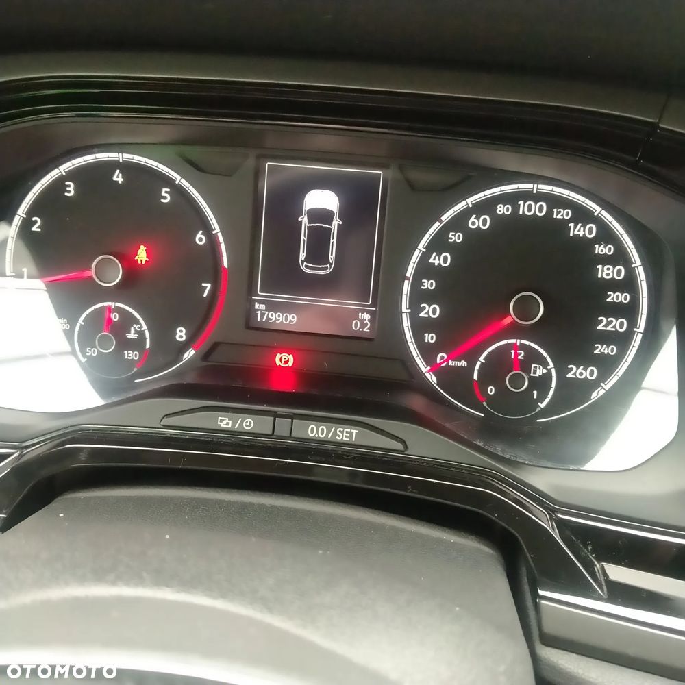Volkswagen Polo 1.0 Comfortline - 5