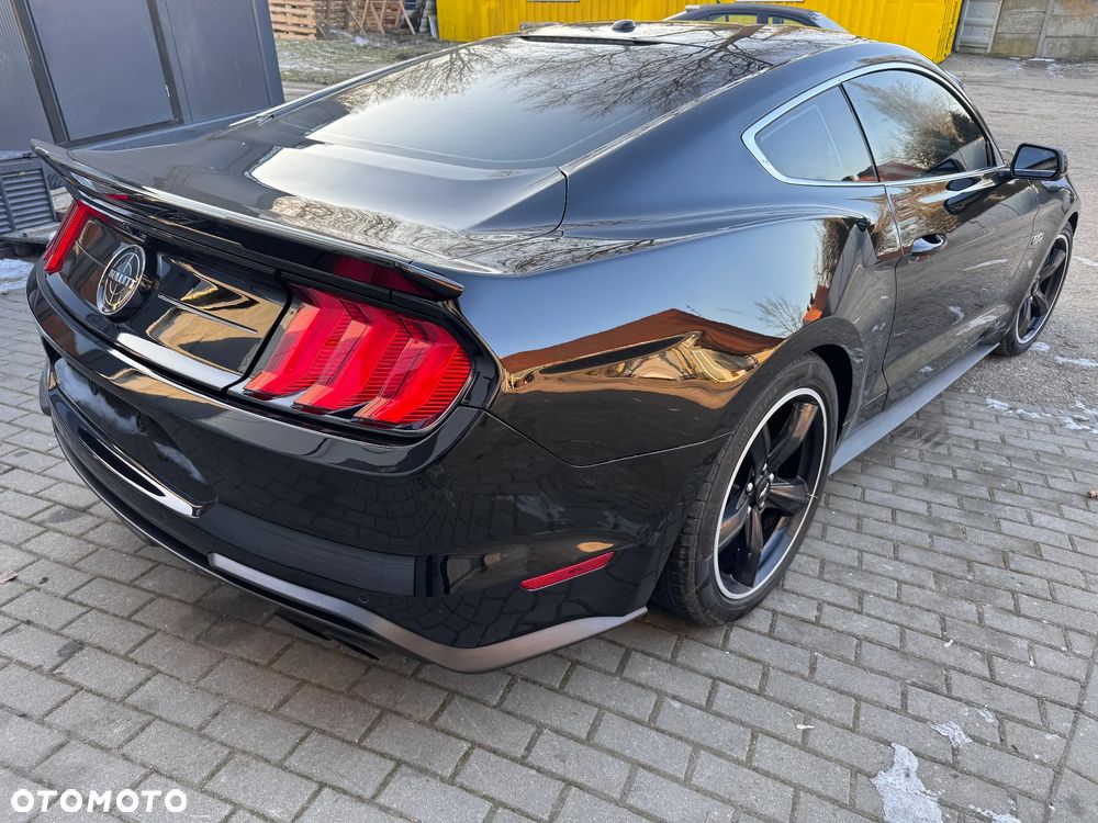 Ford Mustang - 3