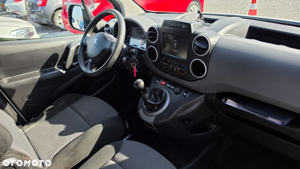 Peugeot Partner - 11