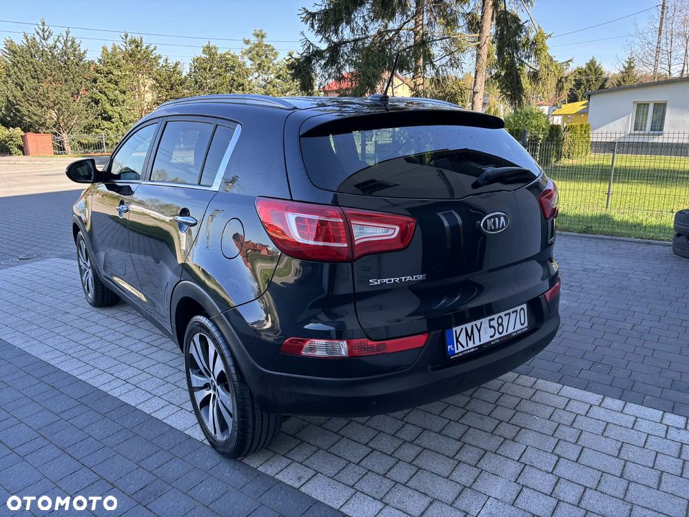 Kia Sportage 2.0 CRDI AWD Fifa World Cup Edition - 4