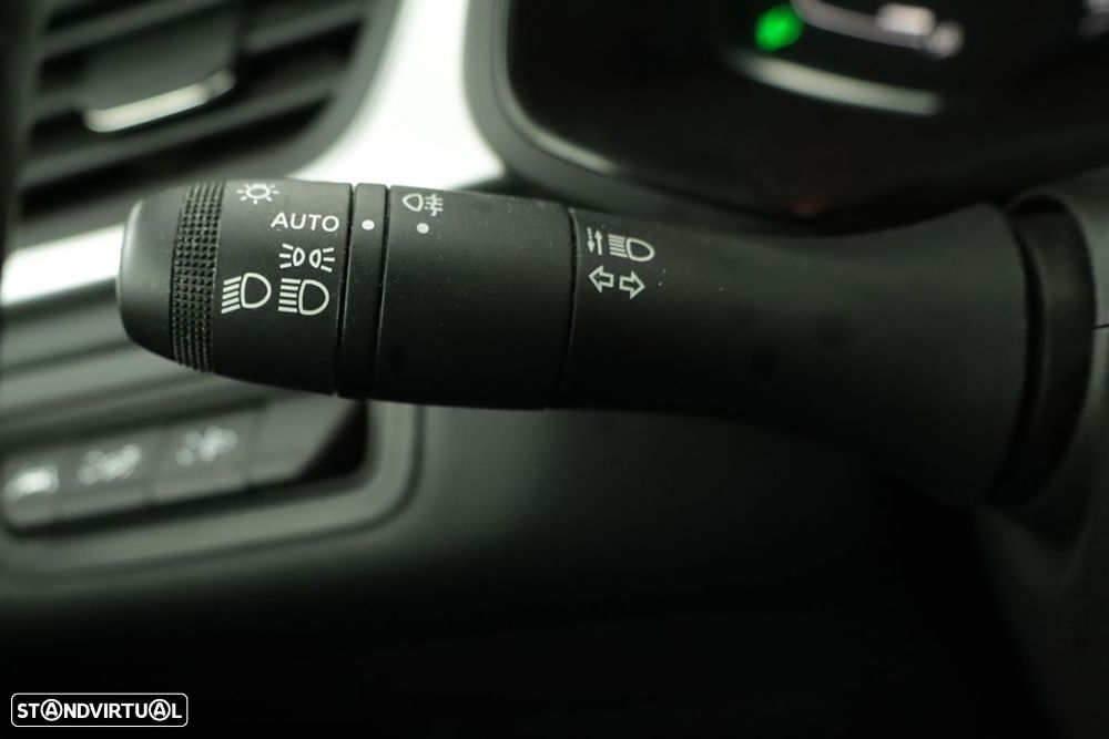 Renault Captur 1.0 TCe Techno Bi-Fuel - 17