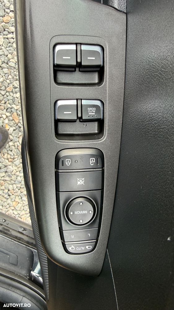 Kia Sportage 2.0 DSL 6MT 4x2 Style - 15