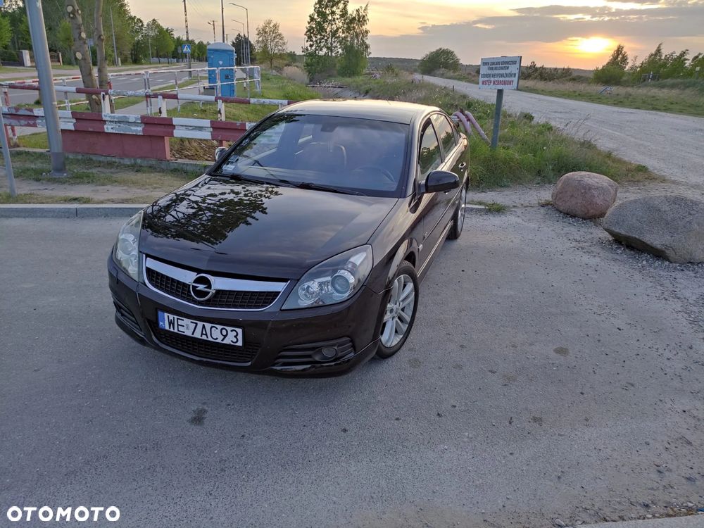 Opel Vectra 1.9 CDTI Sport / GTS - 13