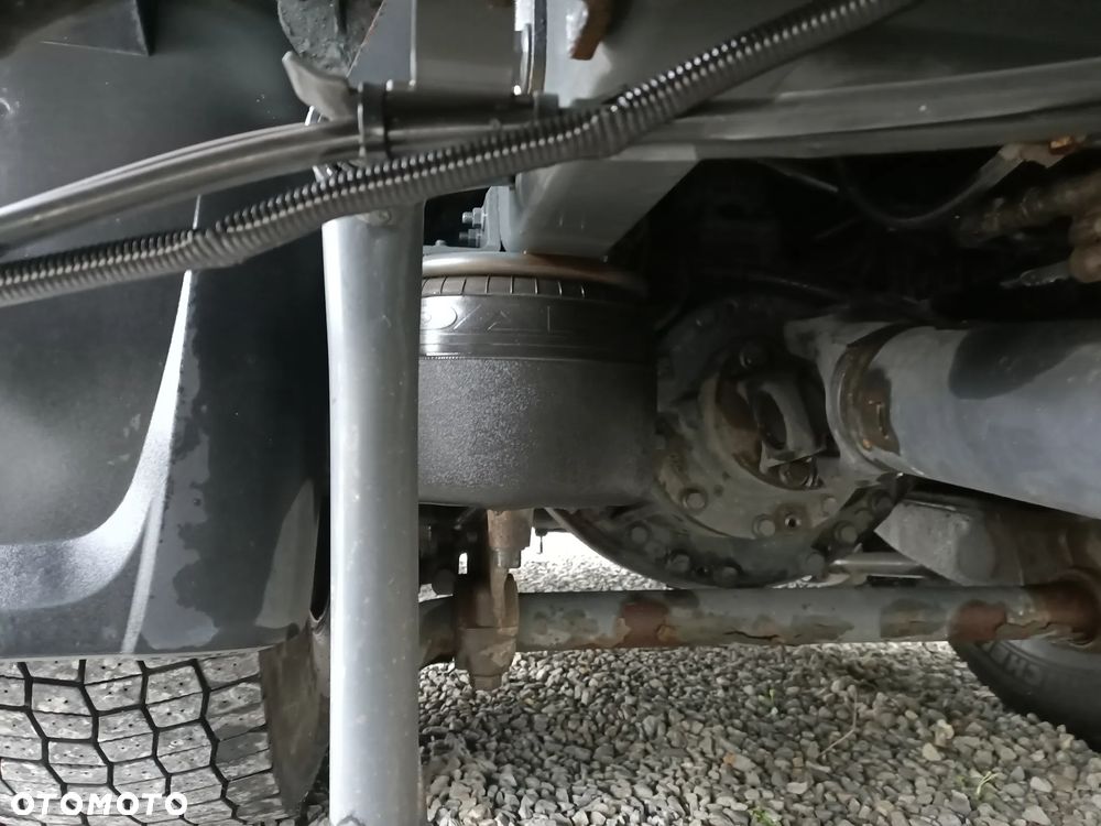 DAF XF450 6X2 Chłodnia Izoterma Carrier Supra 950 2szt - 31