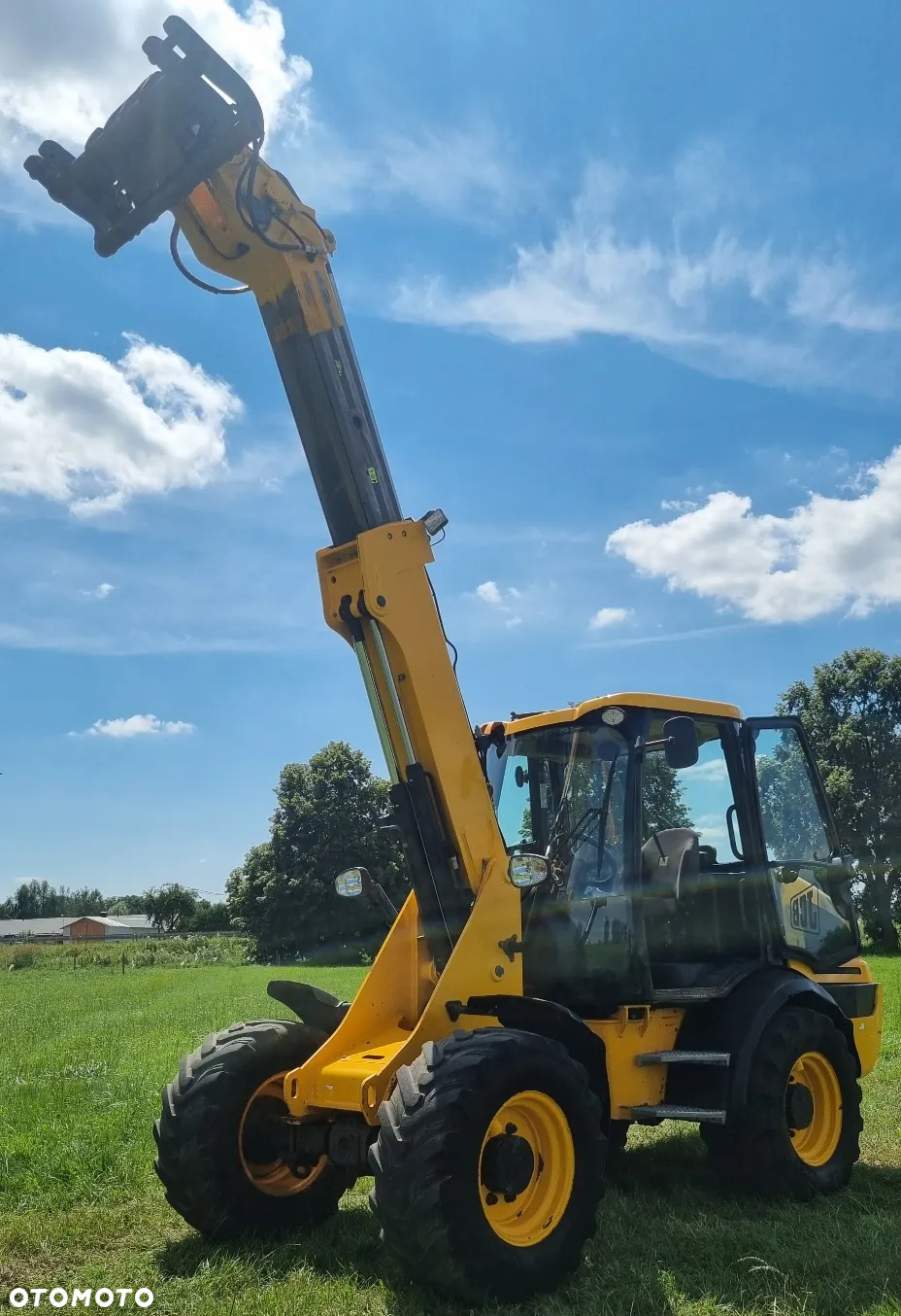 JCB TM 220 - 2