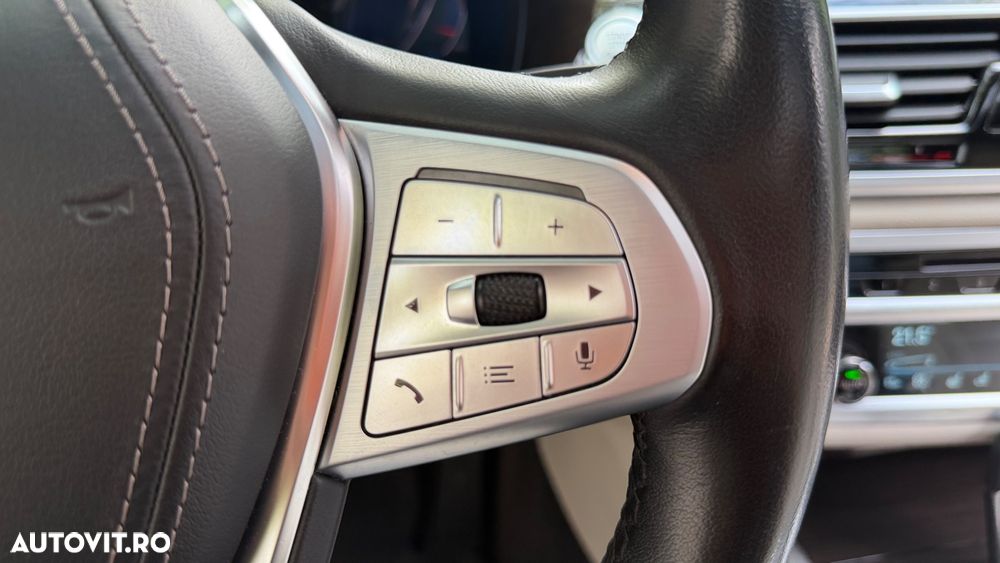 BMW Seria 7 740Li xDrive - 15