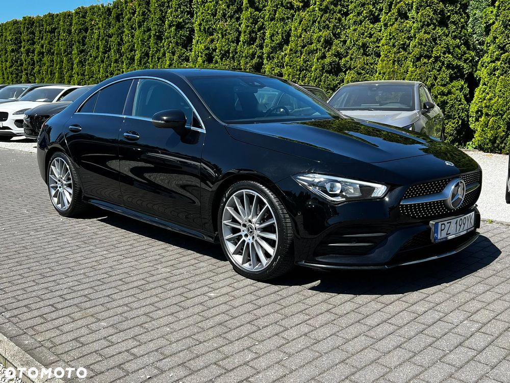 Mercedes-Benz CLA 220 4-Matic AMG Line 7G-DCT - 4