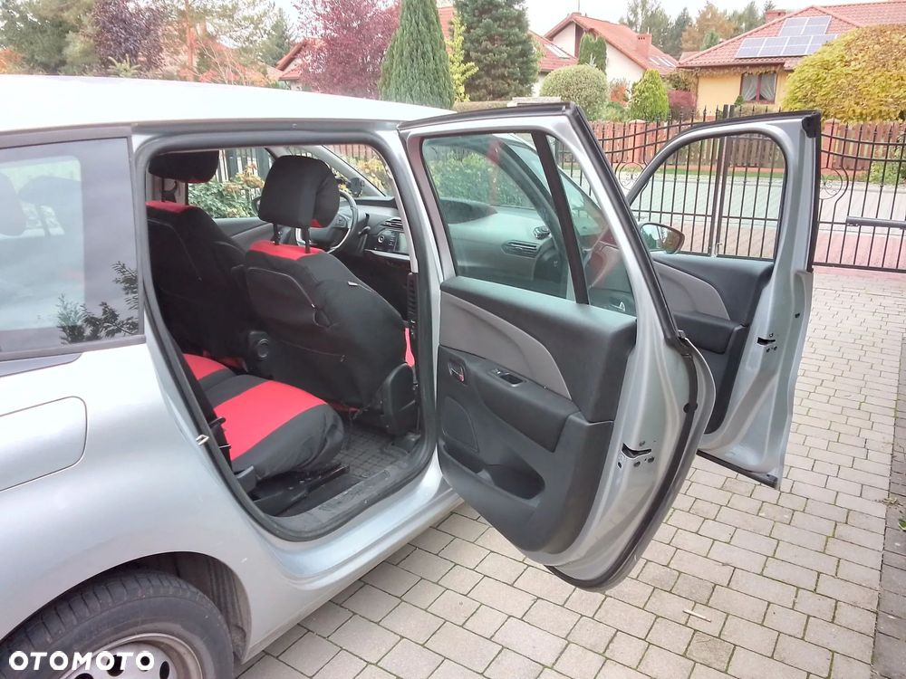 Citroën C4 Picasso 1.6 VTi Attraction - 16