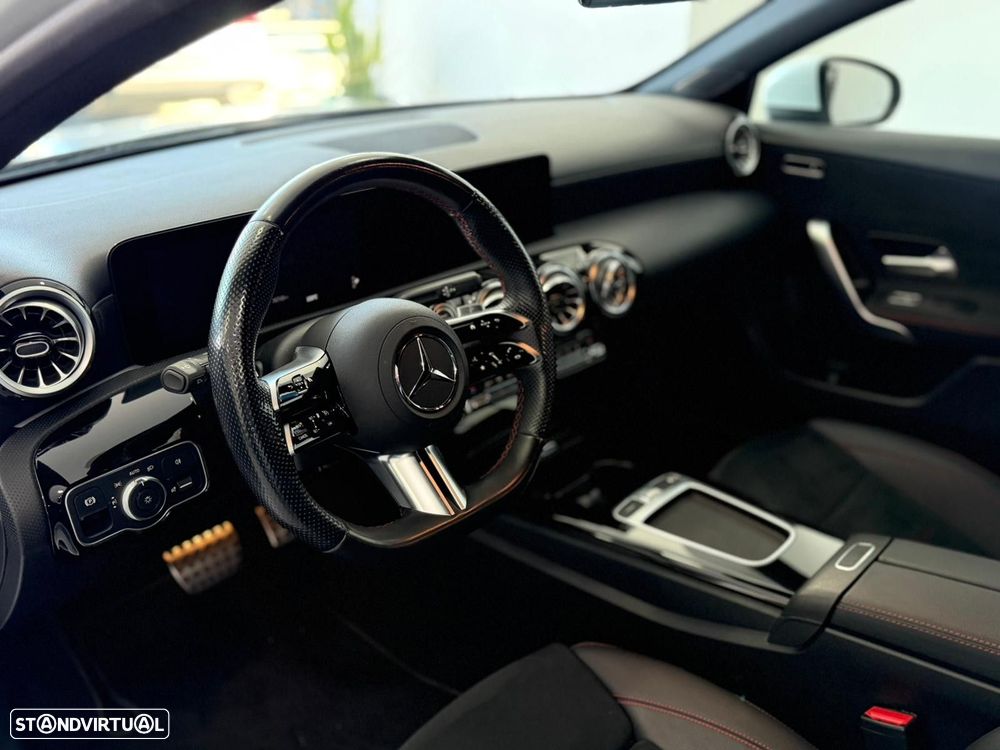 Mercedes-Benz A 250 e AMG Line - 6