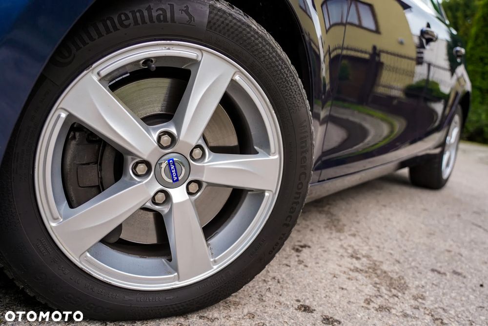 Volvo V40 D4 Geartronic Summum - 8