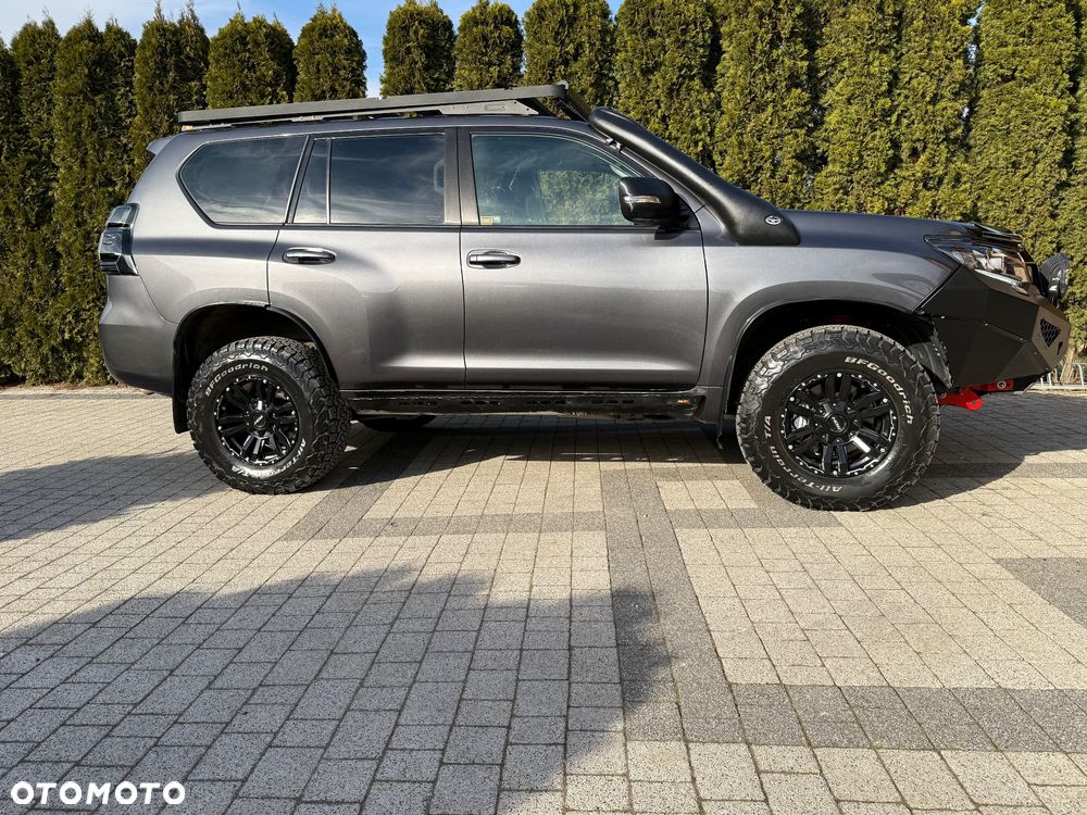 Toyota Land Cruiser LC 2.8 D-4D Executive - 6