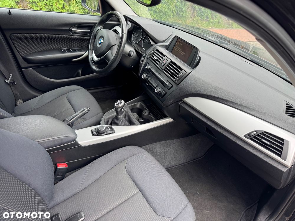 BMW Seria 1 118i M Sport - 9