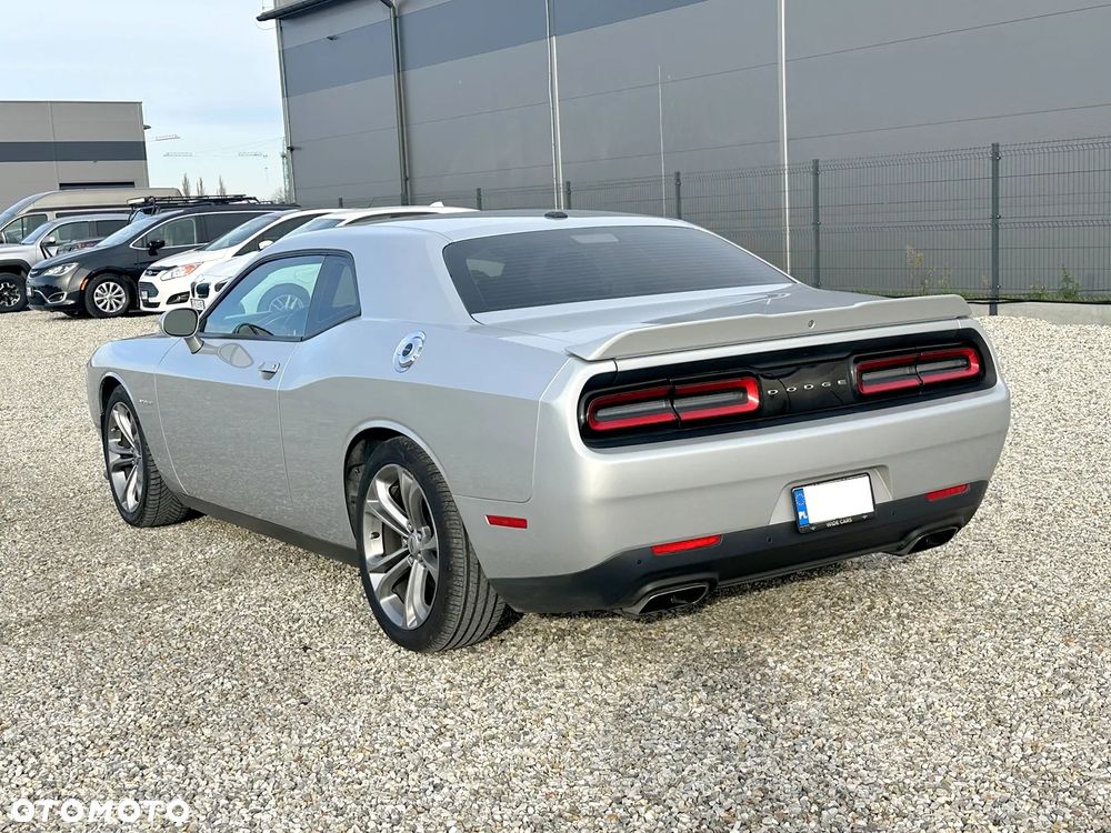 Dodge Challenger 5.7 R/T - 5