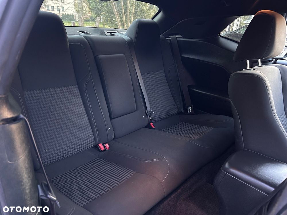 Dodge Challenger Automatik SXT Plus - 10