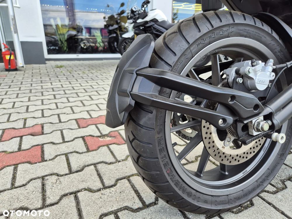 Benelli TRK 502 - 14