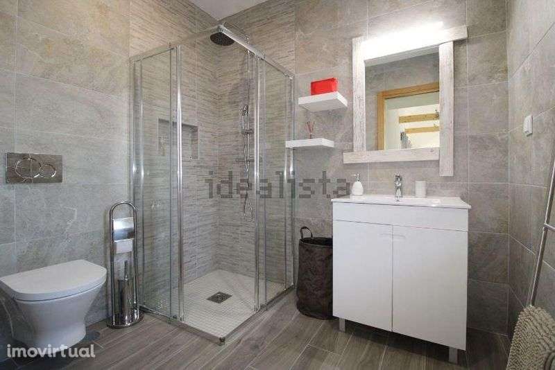 Aluga se vivenda germinada v2 com piscina - Grande imagem: 4/8