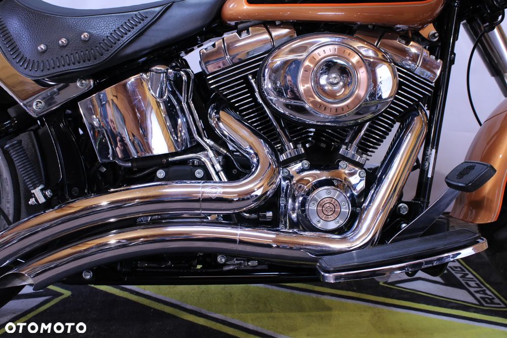 Harley-Davidson Softail Fat Boy - 24