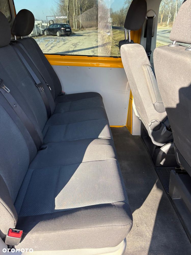 Volkswagen Transporter - 13