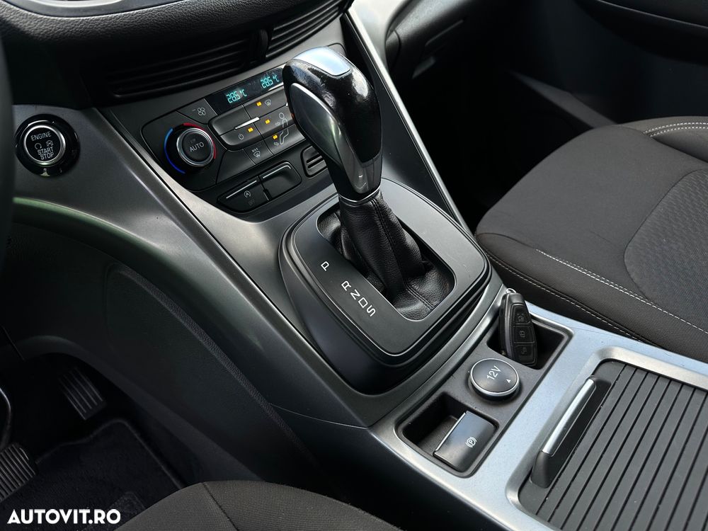 Ford Kuga 2.0 TDCi 4x4 Aut. Business Edition - 19