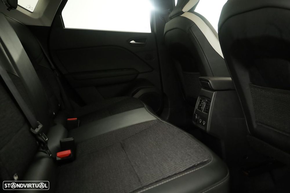 Renault Captur 1.0 TCe Techno Bi-Fuel - 23