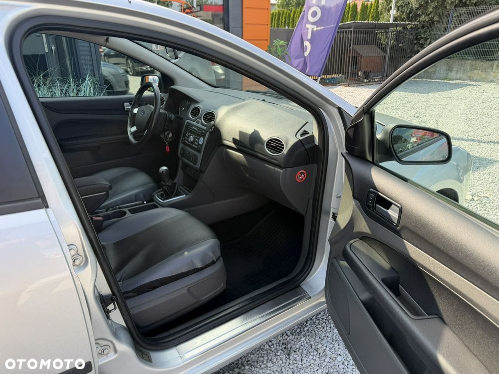 Ford Focus - 19