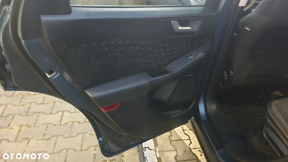 Ford Kuga 1.5 EcoBoost FWD Titanium ASS GPF - 14