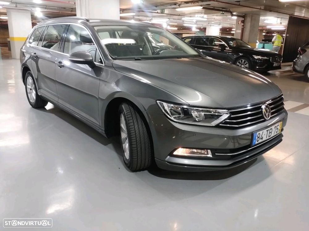 VW Passat Variant 1.6 TDI Confortline - 4