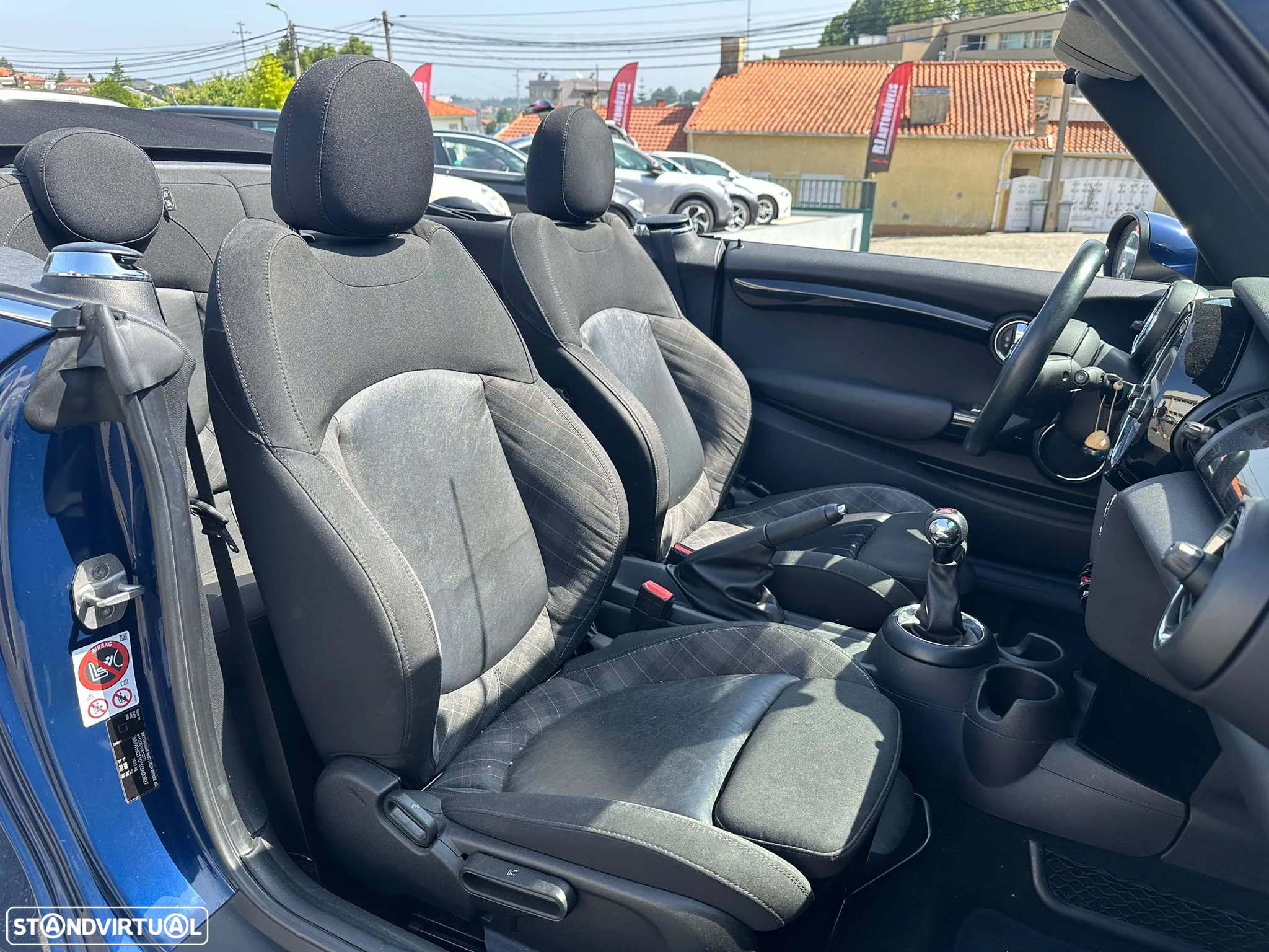 MINI Cabrio One - 14