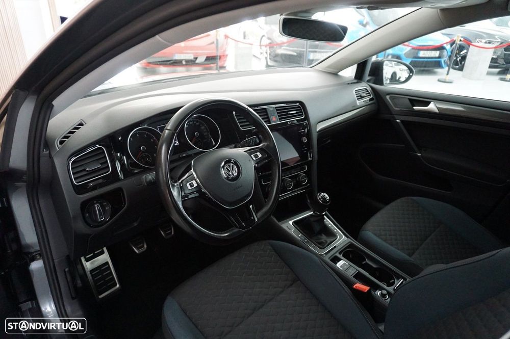 VW Golf 1.0 TSI OPF IQ.DRIVE - 23