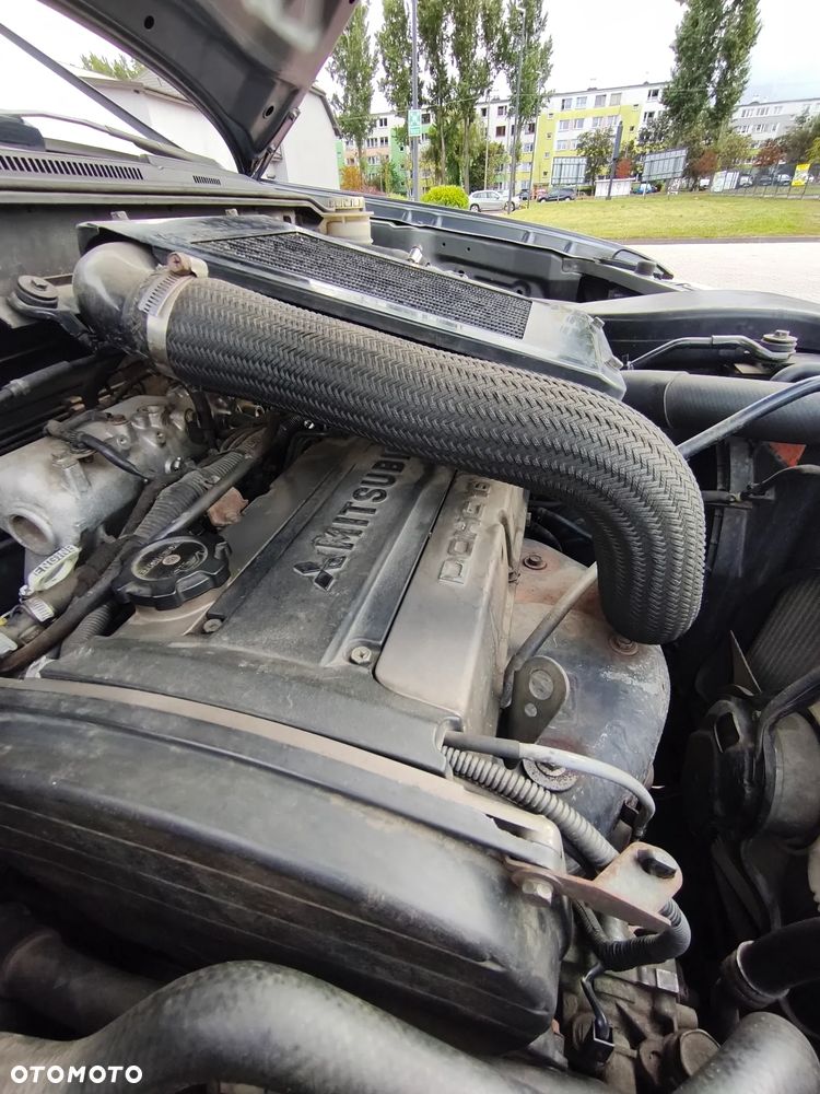 Mitsubishi Outlander 2.0 Turbo 4WD - 4