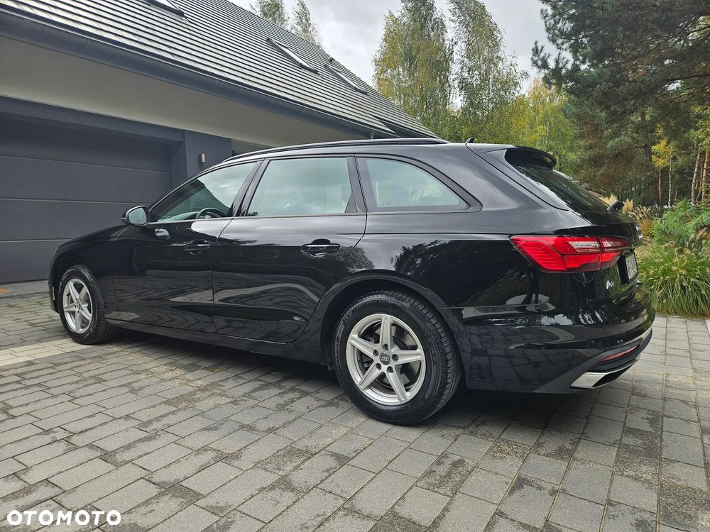 Audi A4 Avant - 19
