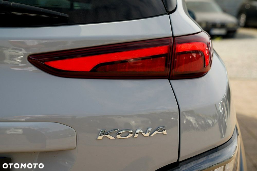 Hyundai Kona - 12