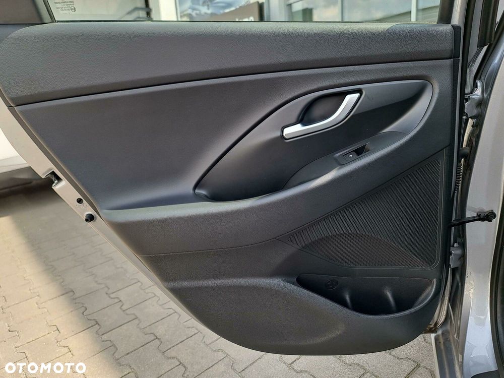 Hyundai i30 1.5 T-GDI 48V Modern - 30