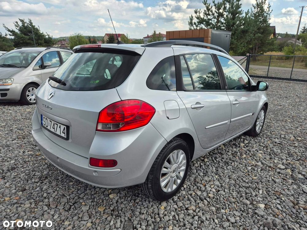 Renault Clio - 5